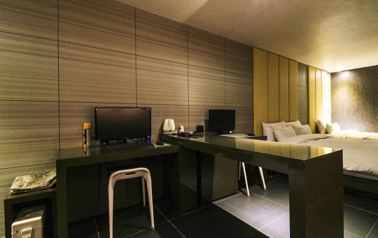 Haeundae Yeoubi Hotel Пусан Экстерьер фото
